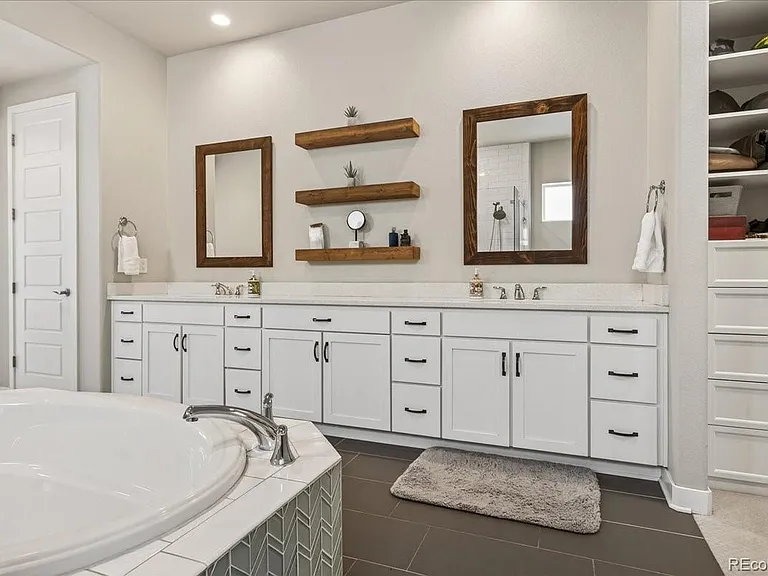 22280 Boundstone Dr — Photo 22