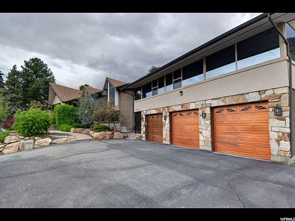 2nd image of 4807 S Wallace Ln