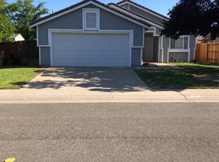 211 Spoonbill Ln, Galt, CA 95632