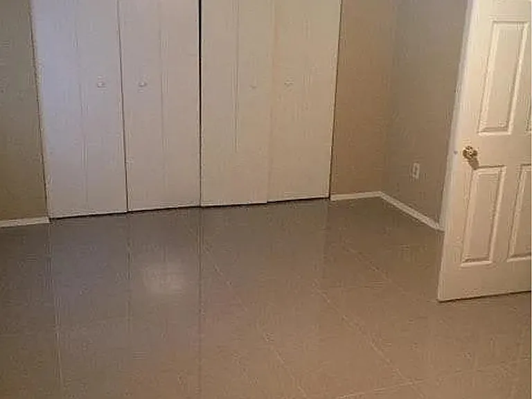 7024 Prestwick Cir N — Photo 10