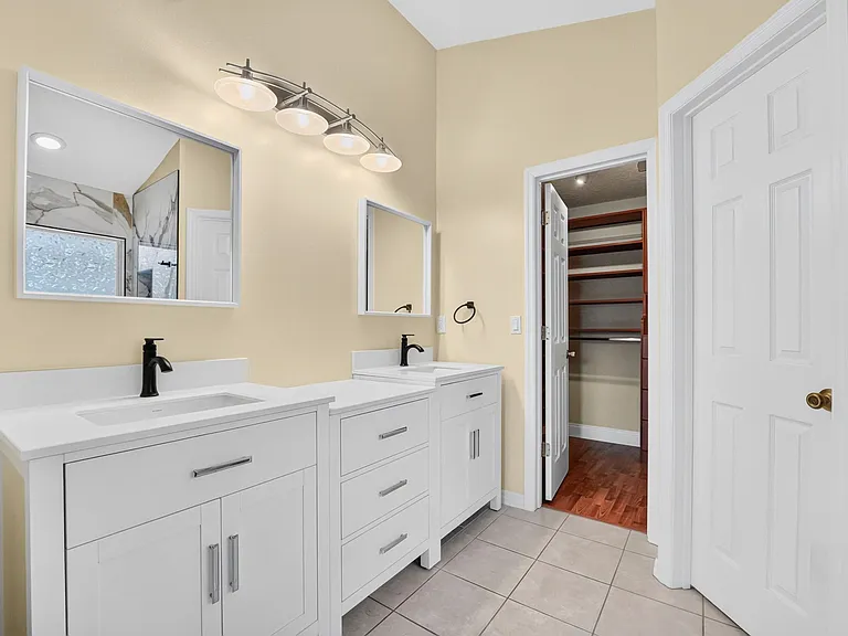 933 Shaw Cir — Photo 19