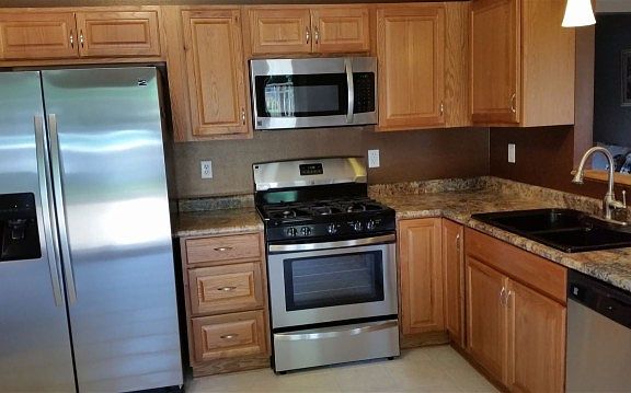 5th image of 3537 Lansdale Dr
