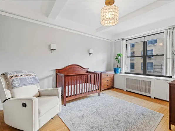 440 West End Avenue image 7 of 9