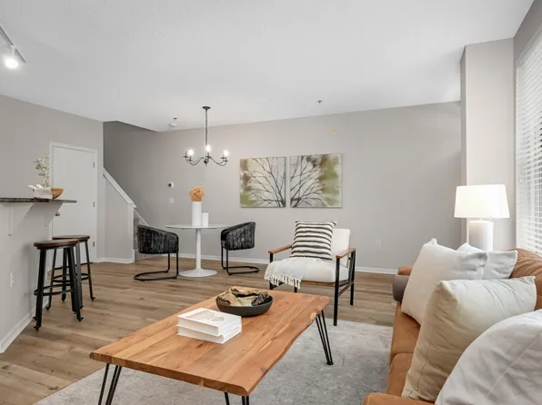 680 N 2nd St Unit 120, Minneapolis, MN 55401