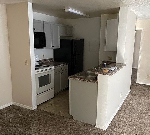 5th image of 5998 Westgate Dr #203-1
