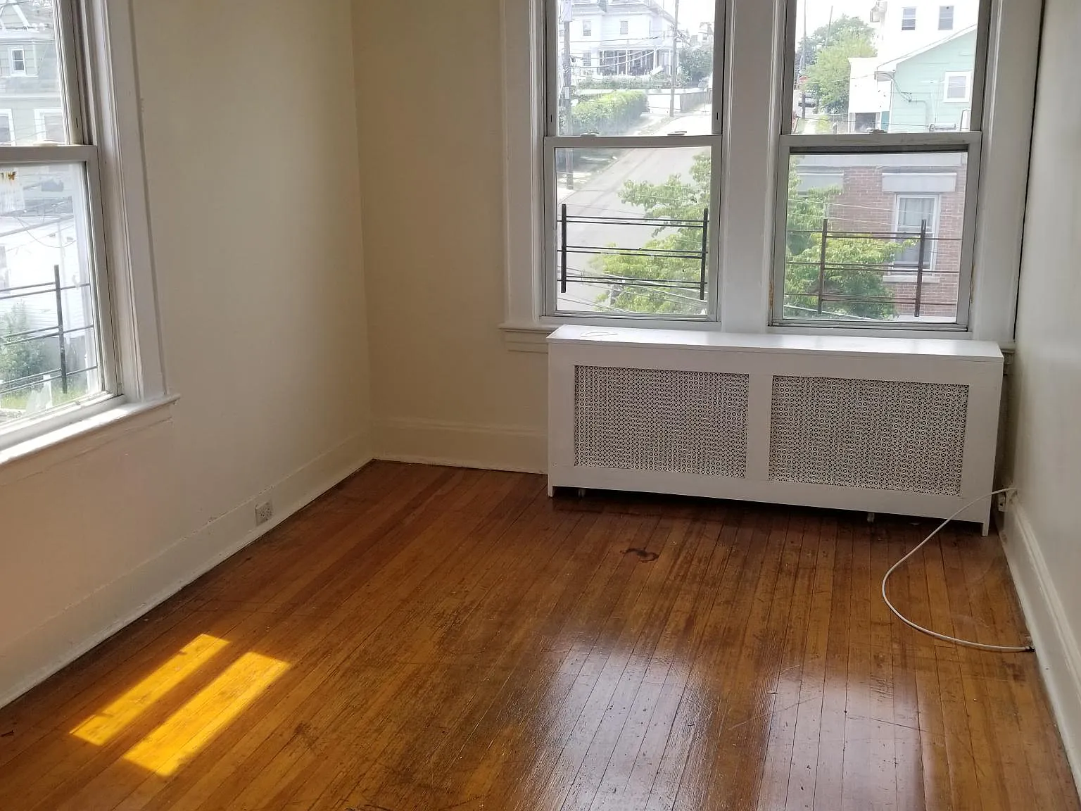 70 Morningside Ave — Photo 4