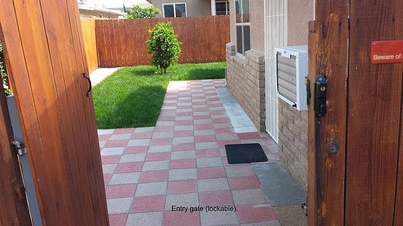 1st image of 336 W 11th Ave