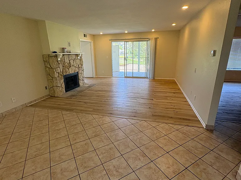 1878 Fairway Circle Dr — Photo 3