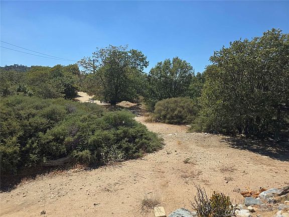 4th image of 718 Cypress Rd #13
