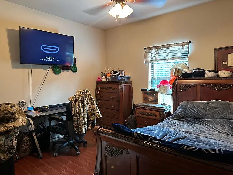 885 Box Car Rd — Photo 18