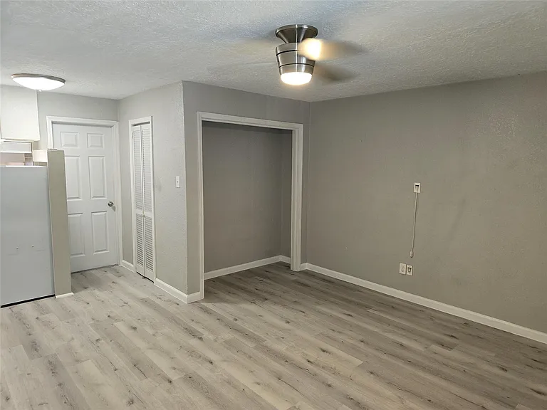 2501 Yoakum Blvd #13 — Photo 17