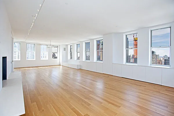 Rented by Nest Seekers International | media 7