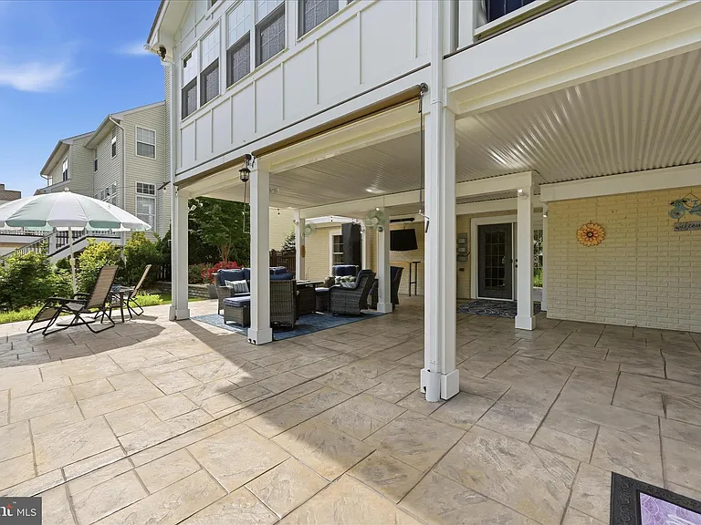 704 Seaton Ct SE — Photo 57