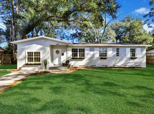 1807 Sprinkle Dr, Jacksonville, FL 32211