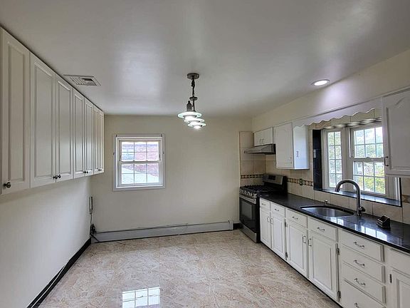 2nd image of 6-03 127th St Floor 2