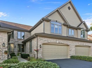 1N583 Augusta Ct, Winfield, IL 60190