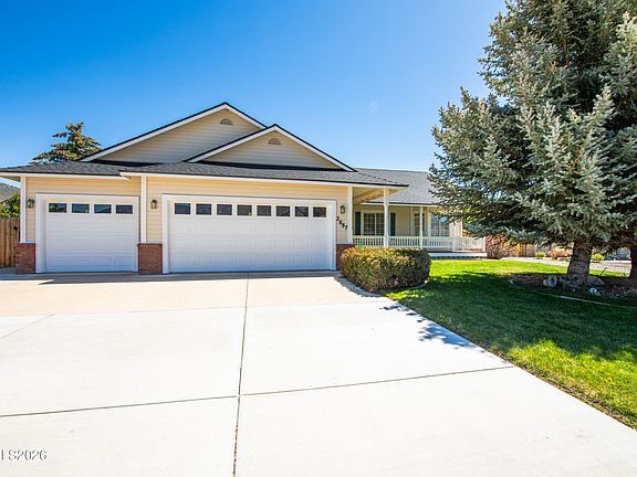 3rd image of 2887 San Gabriel Dr