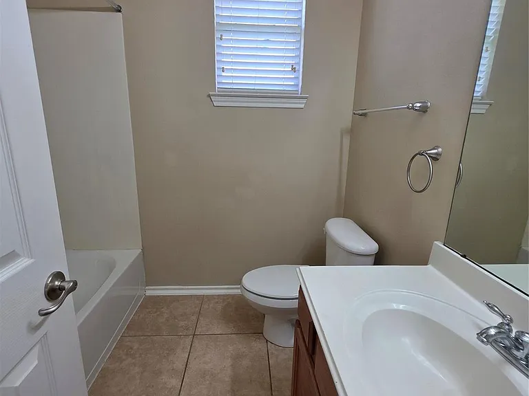 2242 Waxwing Dr — Photo 14