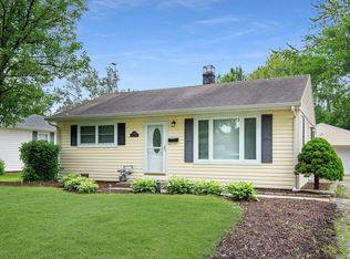 2079 W Campbell St, Rolling Meadows, IL 60008