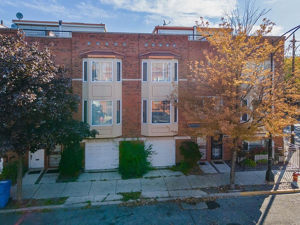 1st image of 935 S Oakley Ave