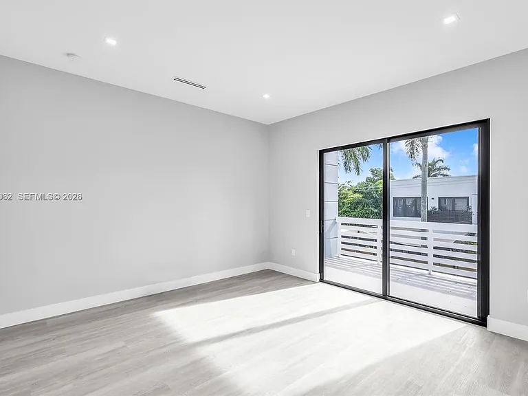 808 SW 9th St #B — Photo 19