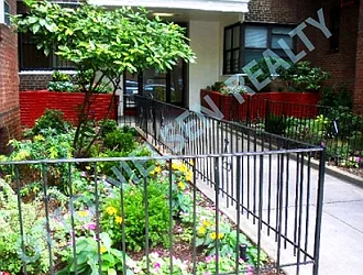 Rented by Otto Nielsen Realty