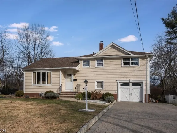 27 Garret Place, Glen Rock, NJ 07452