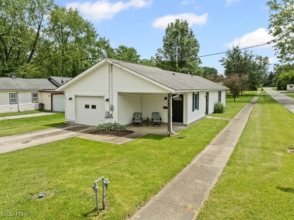 489 W Georgia Ave, Sebring, OH 44672