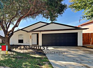 850 Colson Dr, Arlington, TX 76002