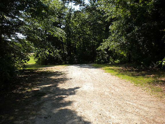 3rd image of 532 Highway 185 S
