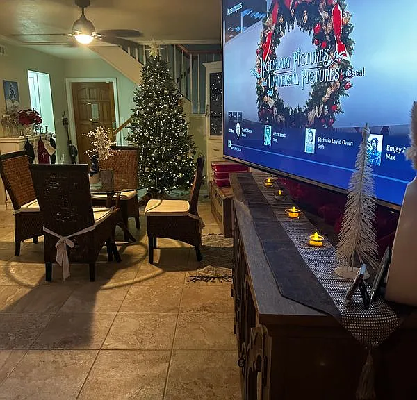 4265 Island Cir #B — Photo 3