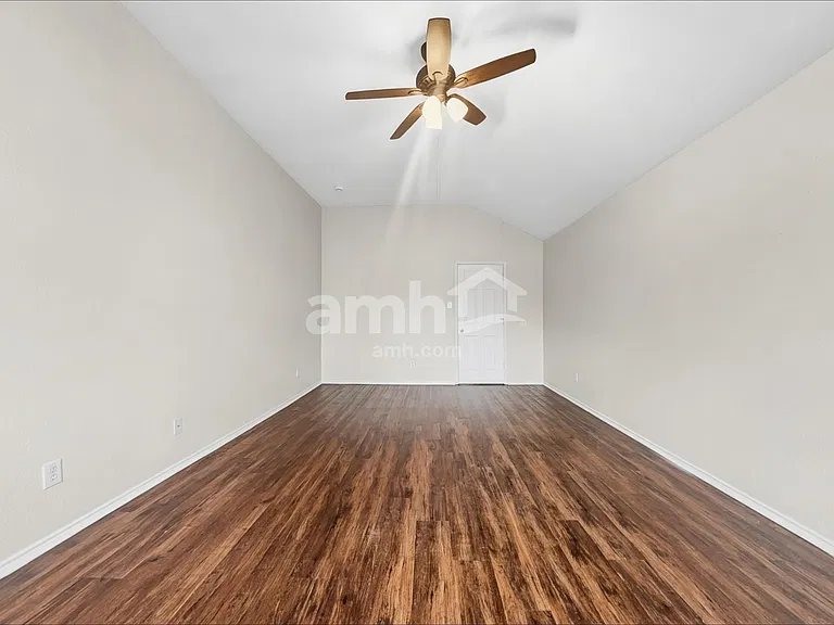 10236 Coolidge Dr — Photo 11