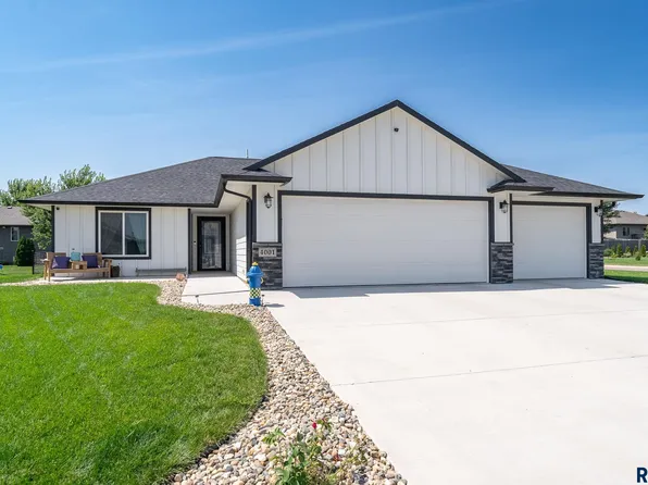 4001 S Infield Ave, Sioux Falls, SD 57110