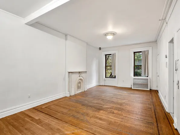 323 President Street image 10 of 13