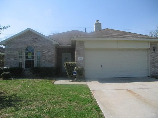 1st image of 3806 Wingate Park