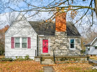 1309 E University St, Springfield, MO 65804