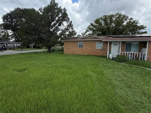 2880 Saturn Dr, Titusville, FL 32796