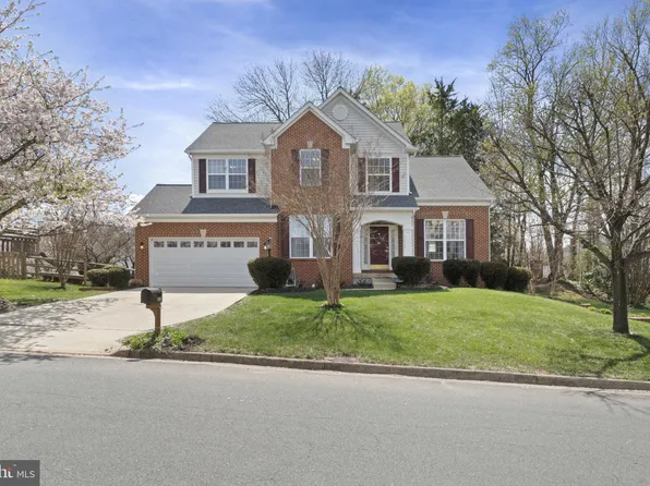 46569 Hampshire Station Dr, Sterling, VA 20165