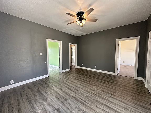 5th image of 211 W Water St