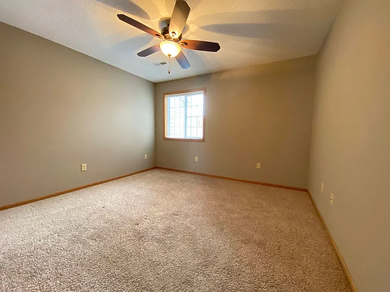 1815 Industrial St — Photo 13