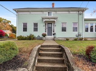 27 Dean Ave FLOOR 2, Johnston, RI 02919