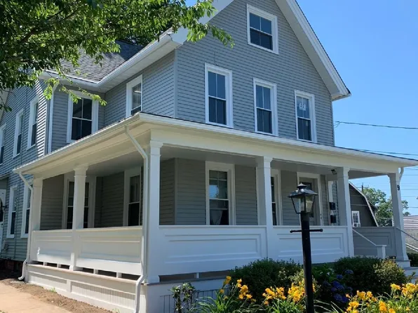 9 Wilford Ave #2, Branford, CT 06405
