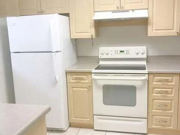 2050 Oleander Boulevard #1-105, Fort Pierce, FL 34950