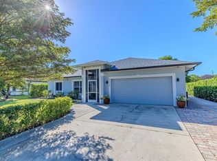 27518 Pinecrest Ln, Bonita Springs, FL 34135