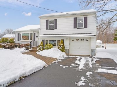 58 Pembrook Dr, Kenilworth, NJ, 07033