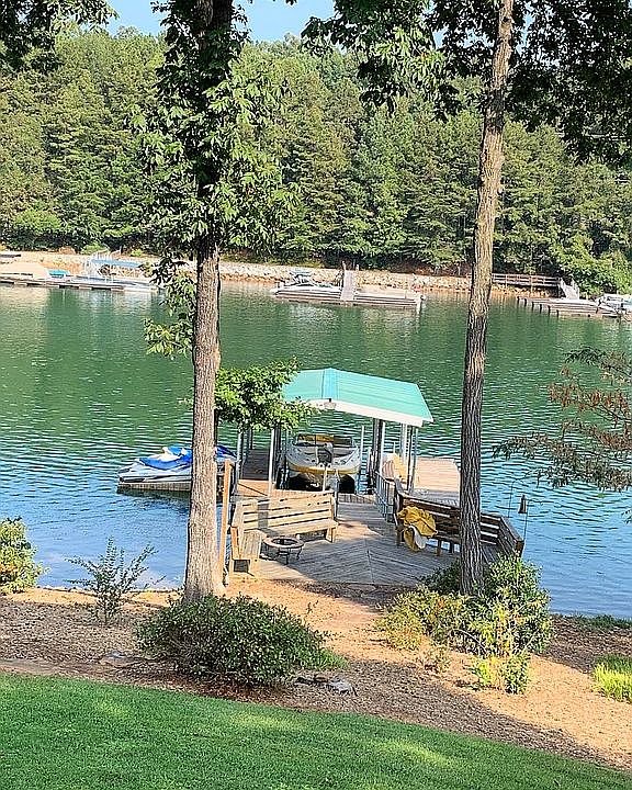 2nd image of 215 Amethyst Way