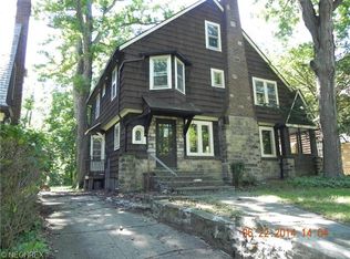 1228 Quilliams Rd, Cleveland Heights, OH 44121