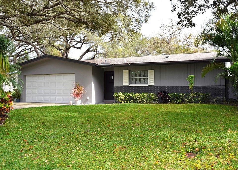 1st image of 1330 Park View Ln