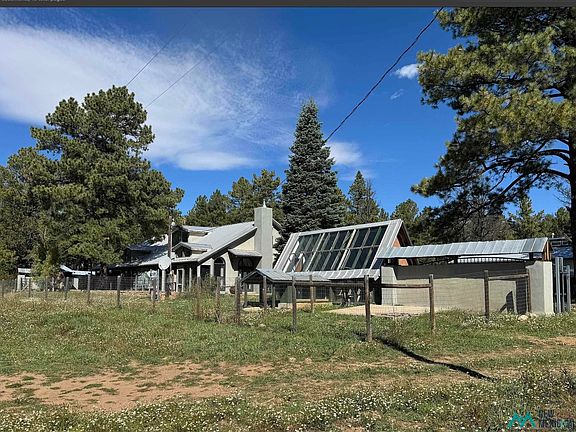 3rd image of 1327 New Mexico #65