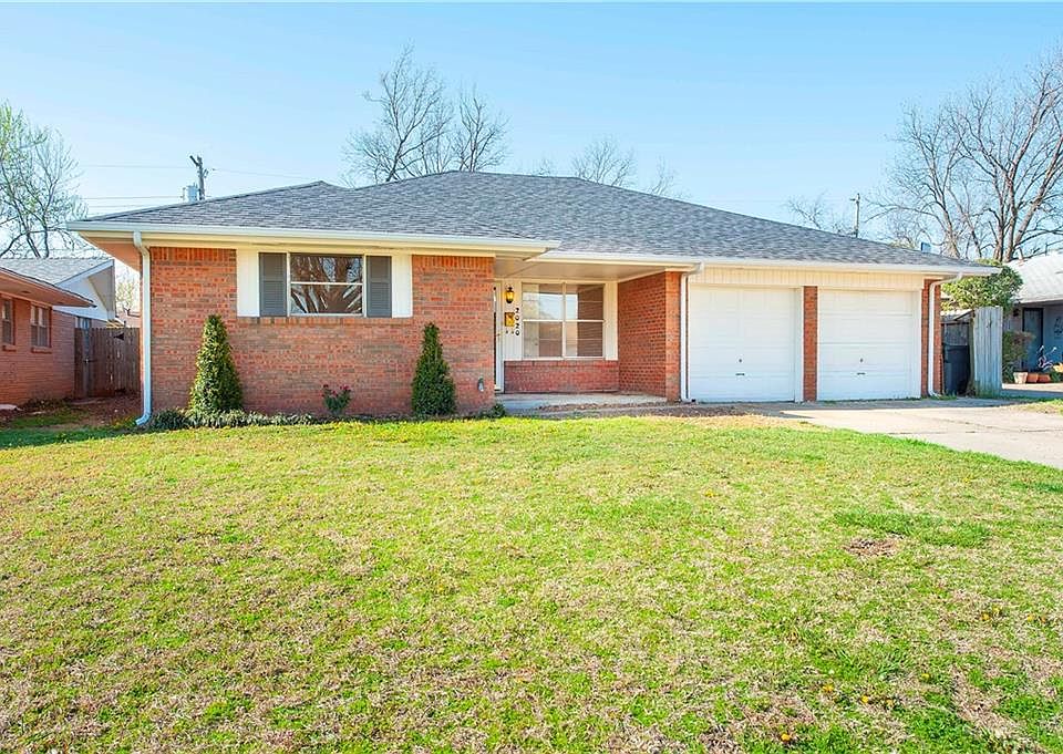 1st image of 2020 Meeker Dr
